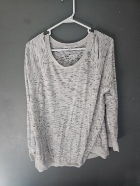 Threads 4 Thought Light Gray Marled Pullover Sweatshirt